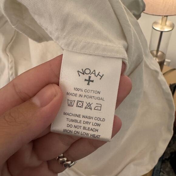 Noah NYC White Pullover Collared Shirt Mens Size Medium - Picture 7 of 7